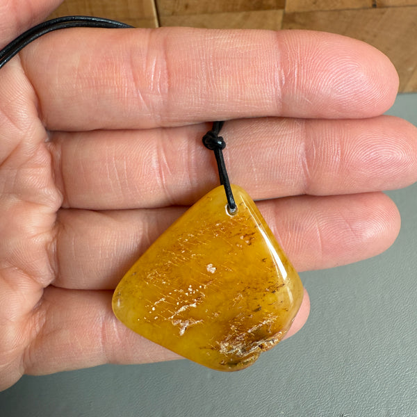 Vintage Natural Amber Pendant Made in EU Baltic Gemstone 4.5 g Gift