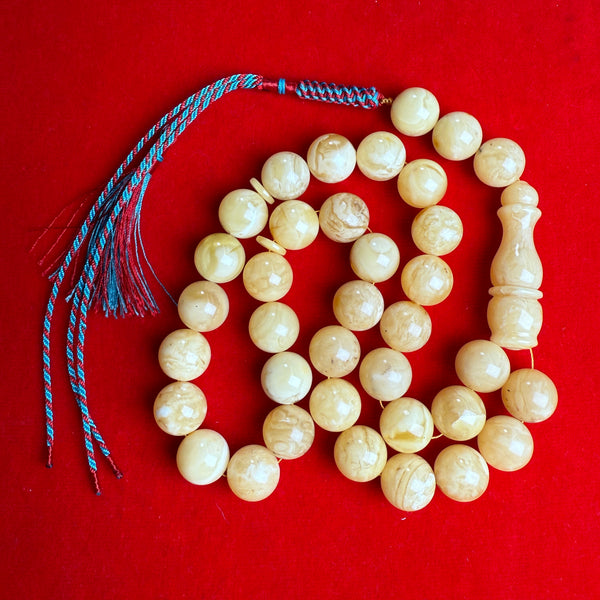WHITE AMBER MISBAHA 13.9mm 62.1g