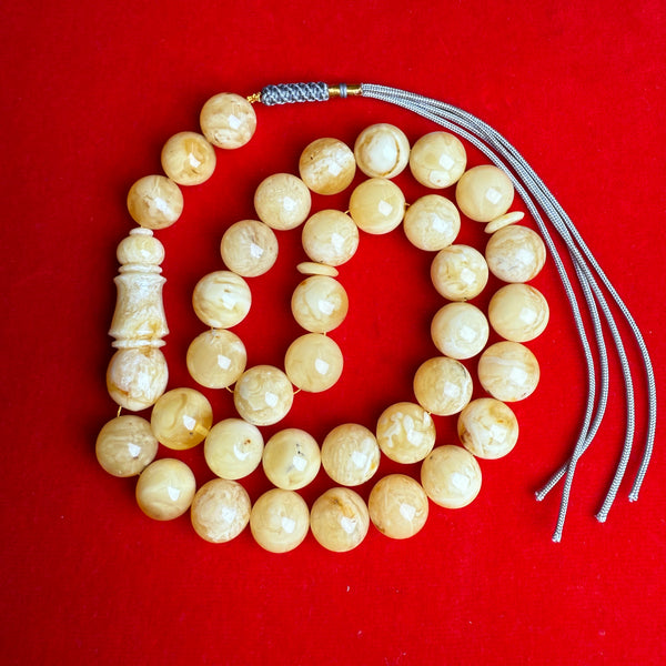 WHITE AMBER MISBAHA 14.1mm 64.2g