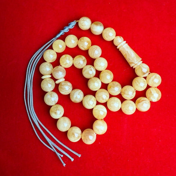 YELLOW WHITE AMBER MISBAHA 13.3mm 52.6g