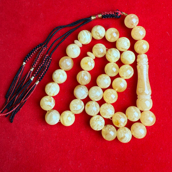 YELLOW WHITE AMBER MISBAHA 12.6mm 45.5g