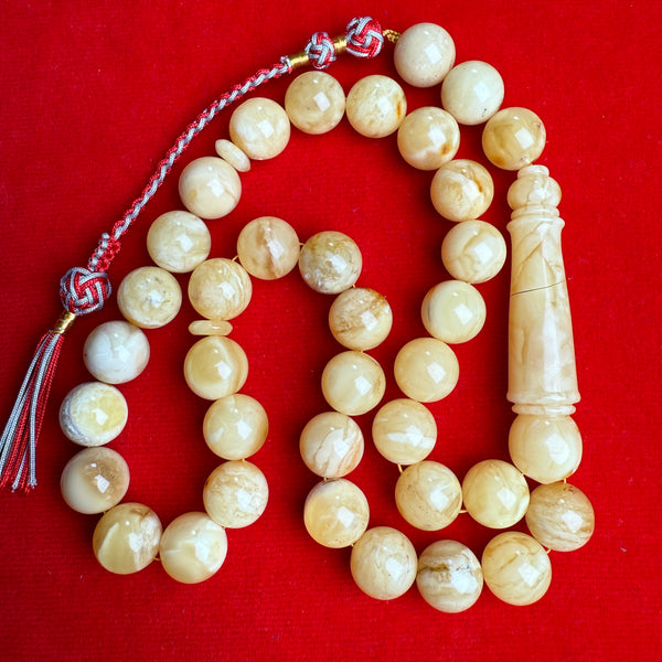 WHITE AMBER MISBAHA 12.5mm 46.5g