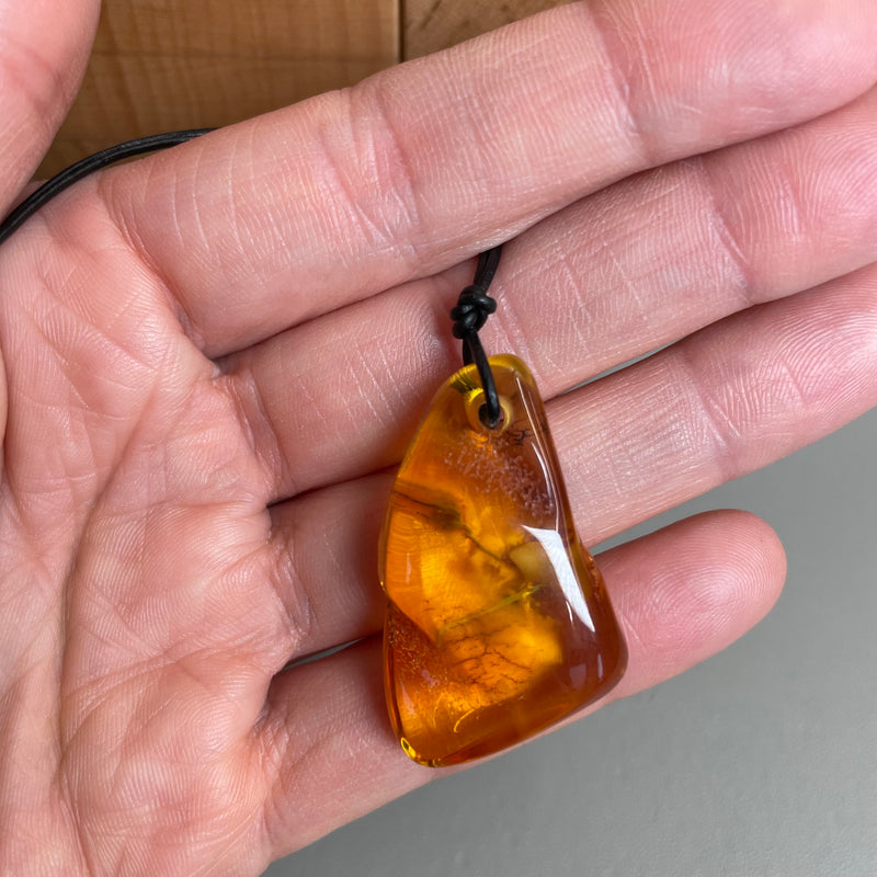 Vintage Natural Amber Pendant Authentic Baltic Gemstone 5.5g Gift