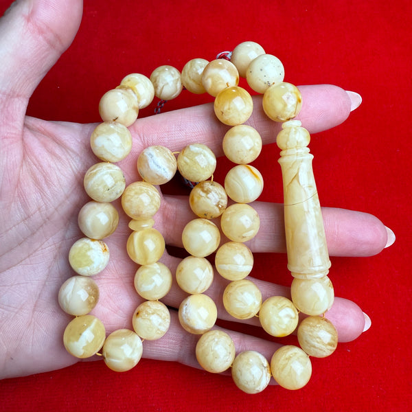WHITE AMBER MISBAHA 12.5mm 46.5g