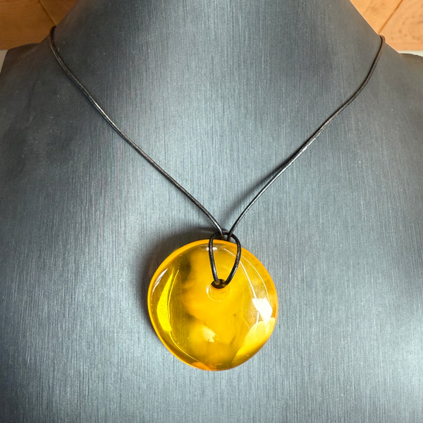 Vintage Natural Amber Pendant Authentic Baltic Gemstone 8.5g Gift