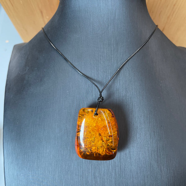 Vintage Natural Amber Pendant Made in EU Baltic Gemstone 12.5g Gift