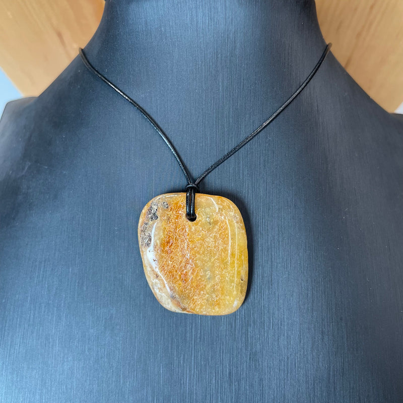 Vintage Natural Amber Pendant Authentic Baltic Gemstone 4.5 g Gift