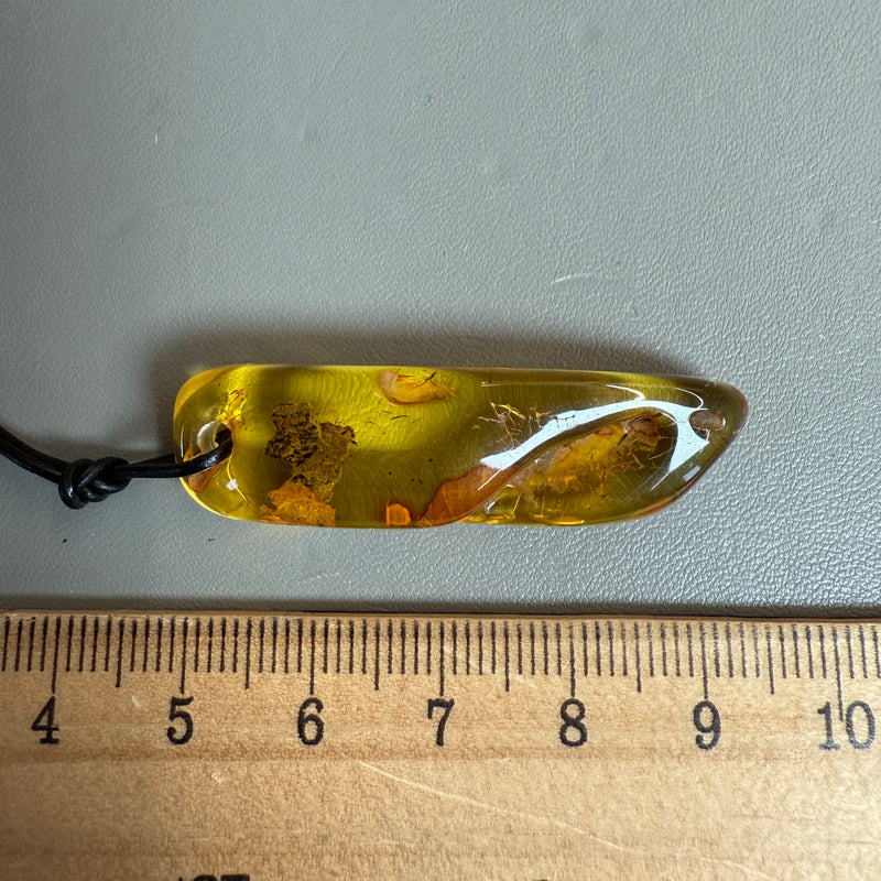 Vintage Natural Amber Pendant Made in EU Baltic Gemstone 4.5g Gift