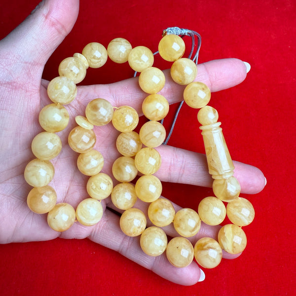 YELLOW WHITE AMBER MISBAHA 13.3mm 52.6g