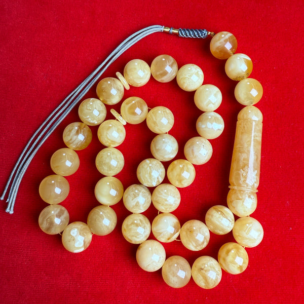YELLOW WHITE AMBER MISBAHA 15.7mm 90.2g
