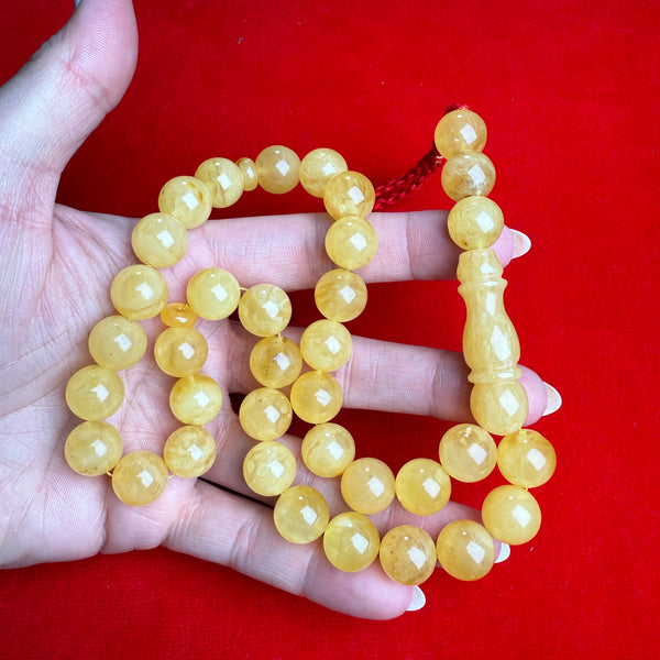 YELLOW AMBER MISBAHA 12.3mm 41.7g