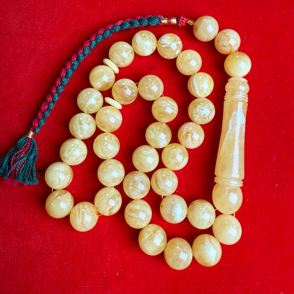 YELLOW WHITE AMBER MISBAHA 13.7mm 63.2g