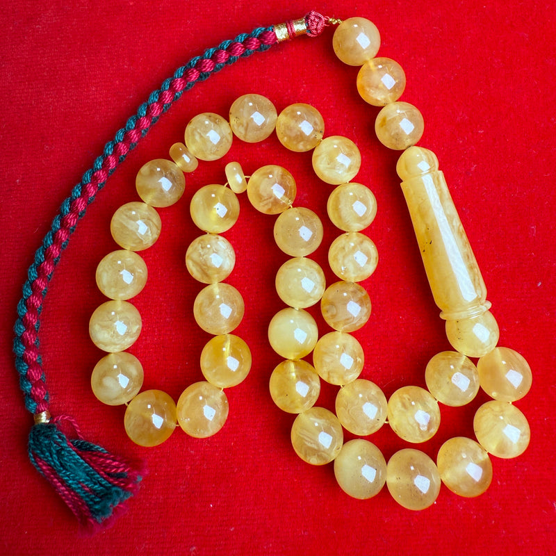 YELLOW AMBER MISBAHA 12.3mm 44.4g