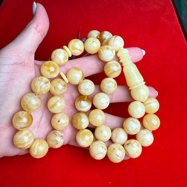 WHITE AMBER MISBAHA 15.5mm 86.4g
