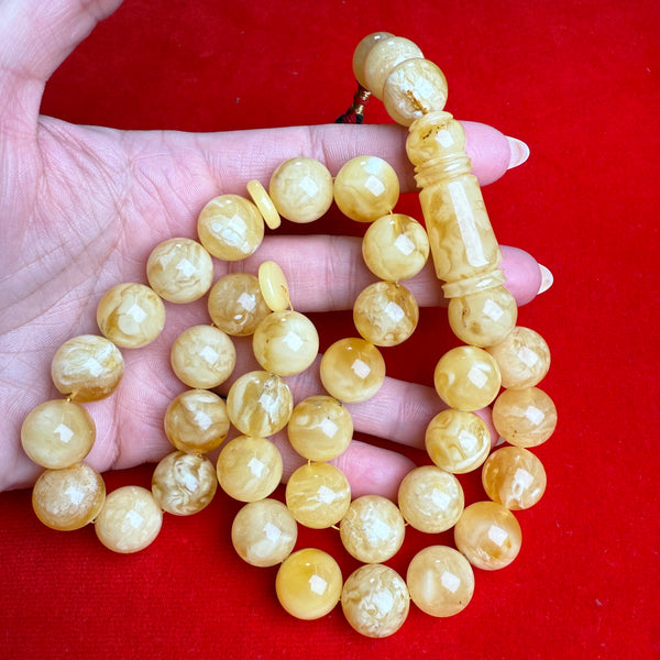 WHITE AMBER MISBAHA 14.9mm 76.9g