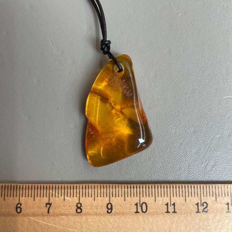 Vintage Natural Amber Pendant Authentic Baltic Gemstone 5.5g Gift