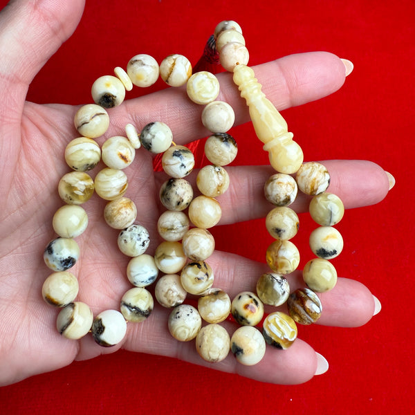 OREO WHITE AMBER MISBAHA 10mm 32.8g