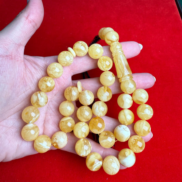 WHITE AMBER MISBAHA 13.3mm 54.1g