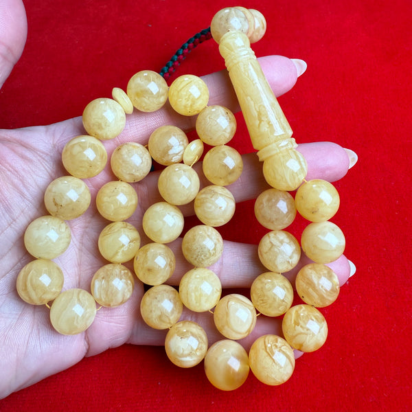 YELLOW WHITE AMBER MISBAHA 13.6mm 62.9g