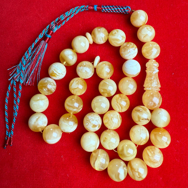 WHITE AMBER MISBAHA 13.7mm 58.2g