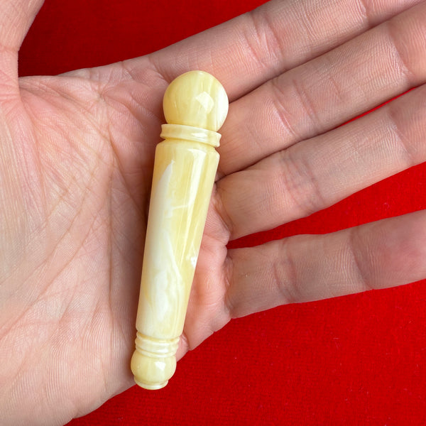 WHITE IMAM 15.7mm x 76mm 10.2g