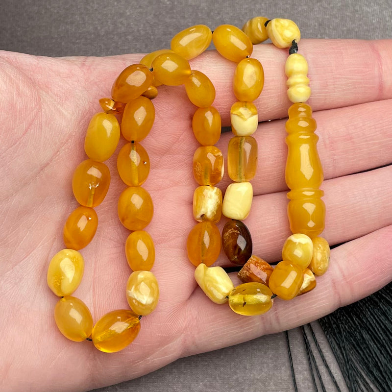 ANTIQUE AMBER MISBAHA 7,5x11,3mm 18,3g