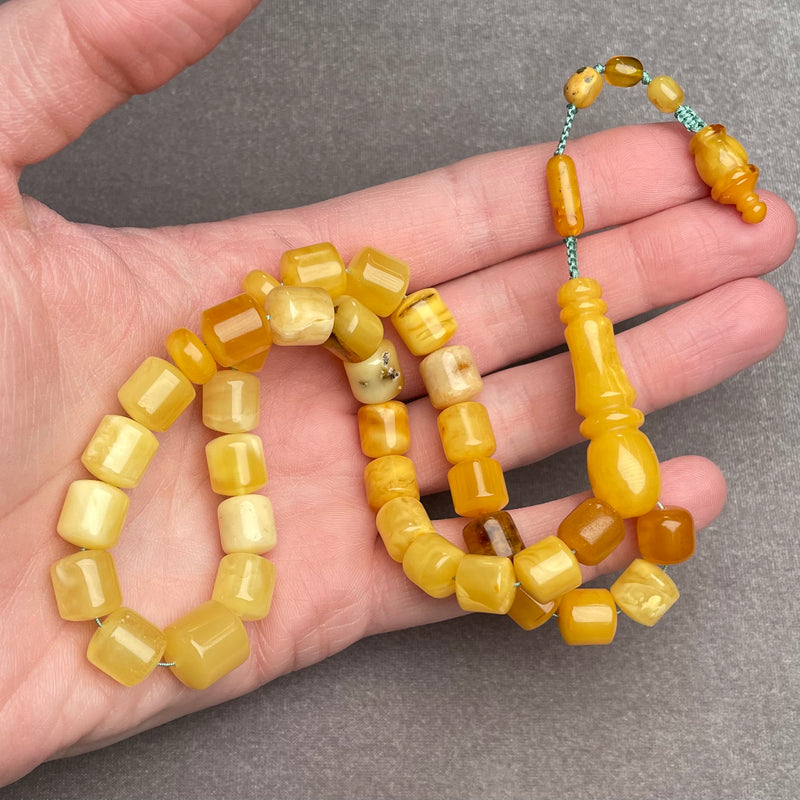 ANTIQUE AMBER MISBAHA 9,3x10,1mm 25,6g