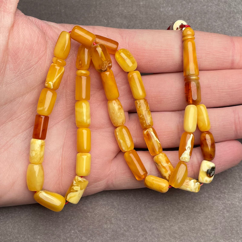 ANTIQUE AMBER MISBAHA 6,9x11,8mm 14,4g