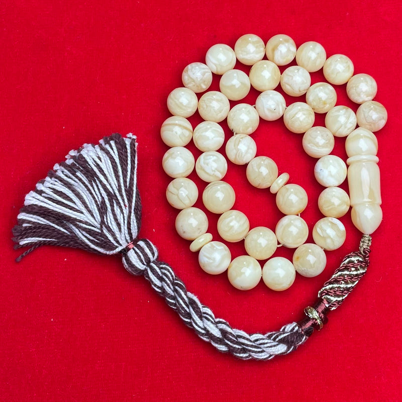 WHITE AMBER MISBAHA 10,4mm 28,3g