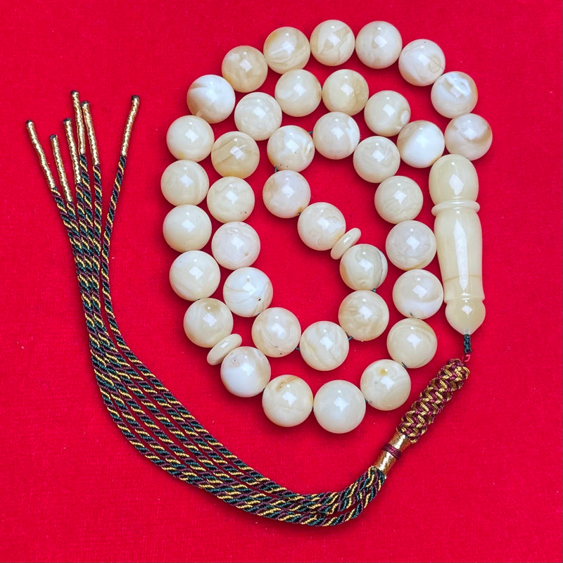 WHITE AMBER MISBAHA 11,4mm 35,8g