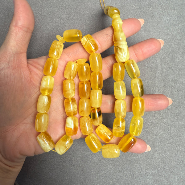 *YELLOW AMBER MISBAHA 11x16mm 51,4g