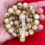 OREO/WHITE AMBER ROSARY 11,7mm 64,4g